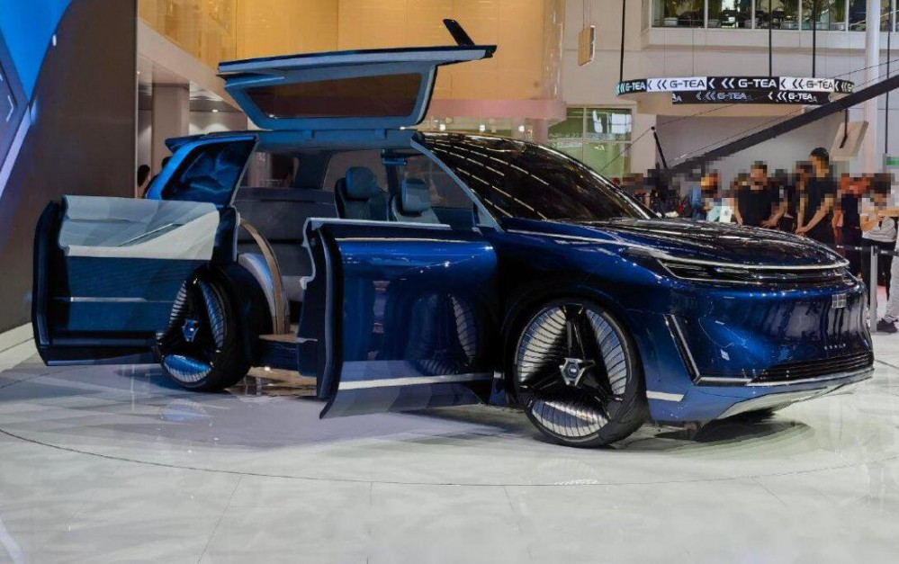 �°���3���SUV��܇(ch��)�����|(zh��)�뚢BBA ��