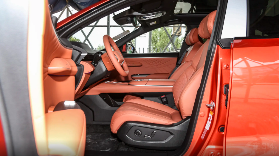 15�fԪ��SUV���ƴ�����{S07 ������߸L