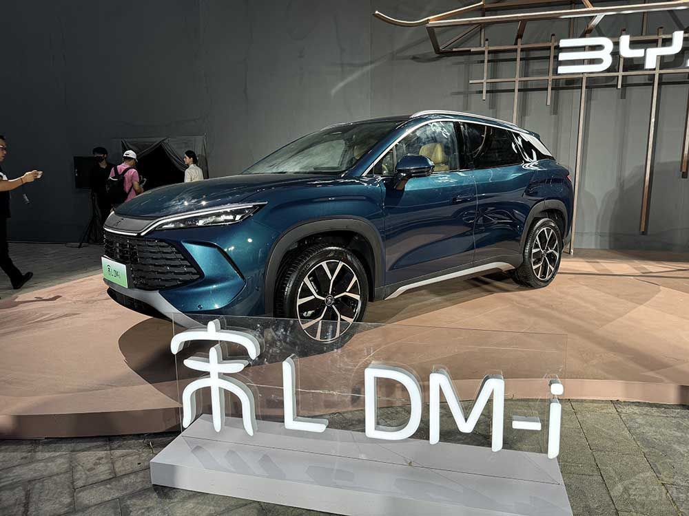 �°����I���a(ch��n)SUV�@3����܇���ܡ��ﳬ��ֵ��