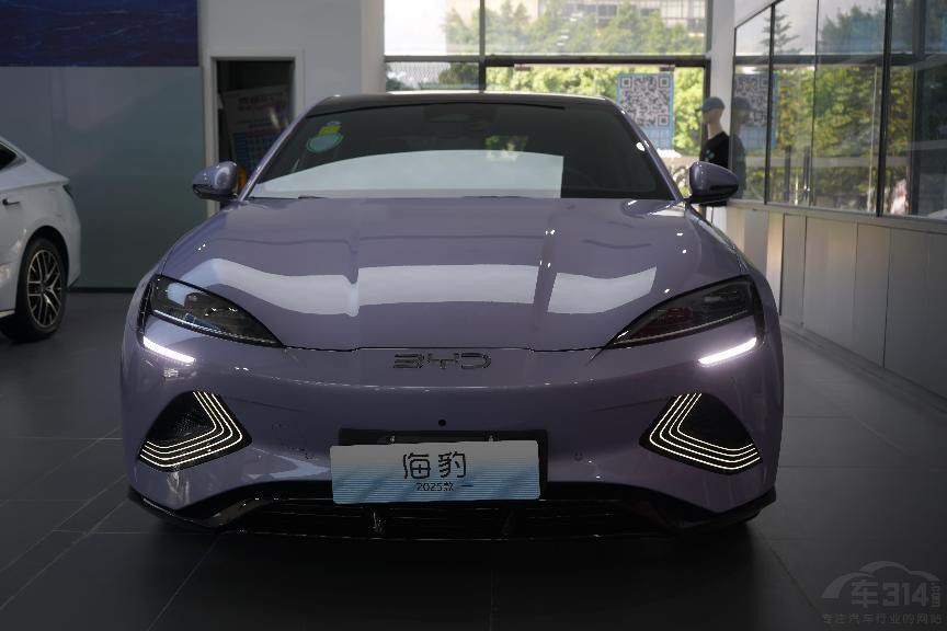 �������Q���ȁ��Ϻ���EV���ȘO�007��