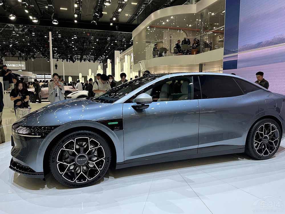 �������Q���ȁ��Ϻ���EV���ȘO�007��