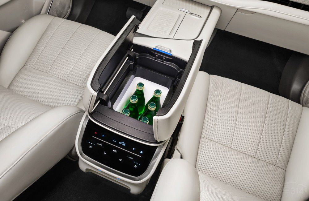 高質(zhì)量發(fā)展助長城汽車營收創(chuàng)新高全新藍(lán)山 高質(zhì)量發(fā)展助長城汽車營收創(chuàng)新高全新藍(lán)山