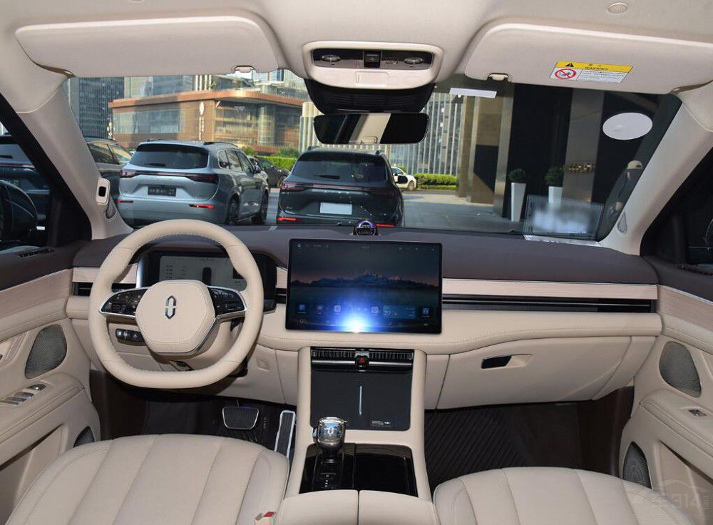 �A(y��)�㲻��30�f(w��n)���I��(gu��)�a(ch��n)SUV��ʡ���ָ���