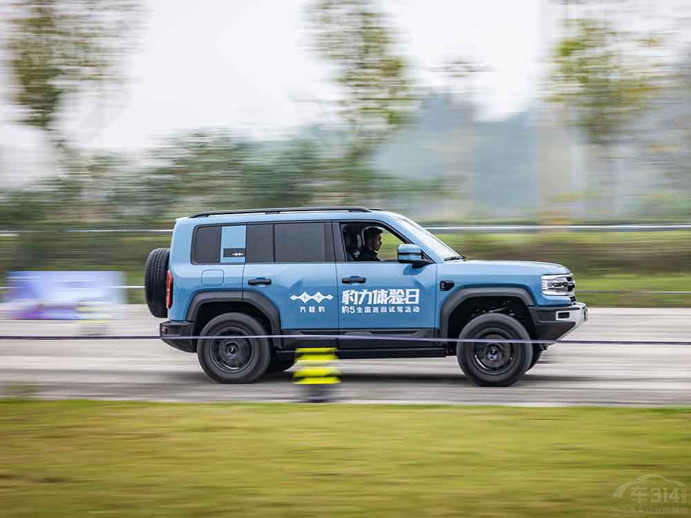 �A(y��)�㲻��30�f(w��n)���I��(gu��)�a(ch��n)SUV��ʡ���ָ���