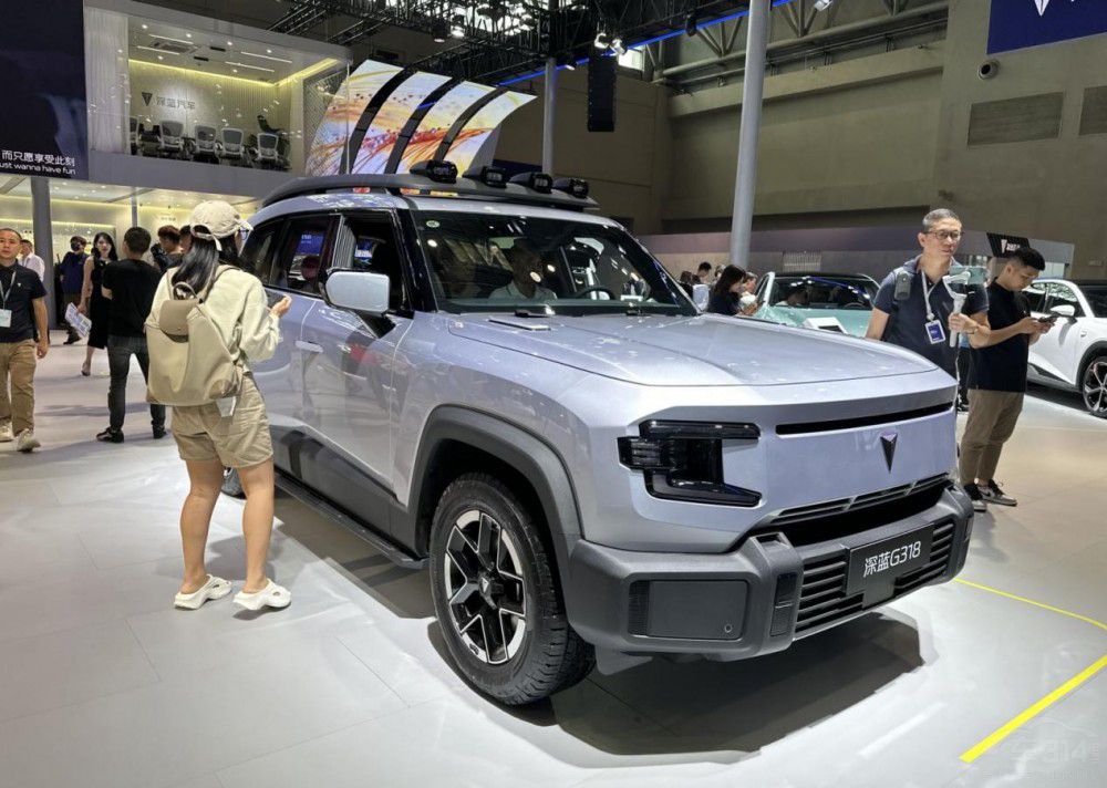 �ۃr����20�f���д���SUV �I������ٍ����