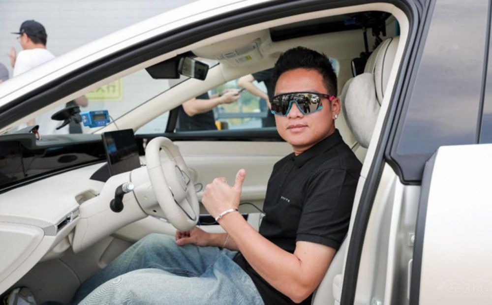 ���y����S9�ױP�����A�I܇�ĵױPʲô�ӣ�