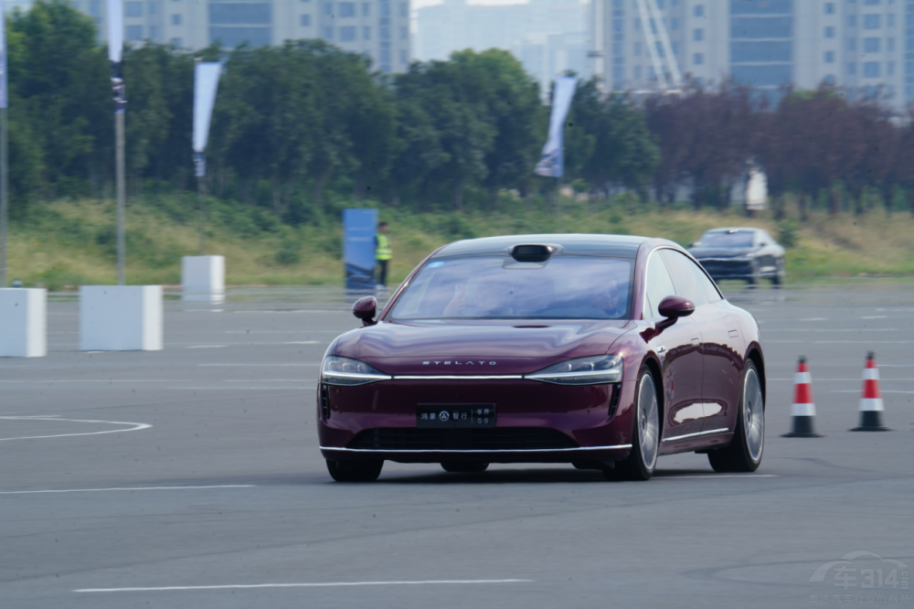 ���y����S9�ױP�����A�I܇�ĵױPʲô����