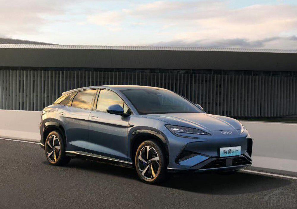 ��ë��Y������ �@�׿�����SUV��Ӳ���Č�(sh��)��