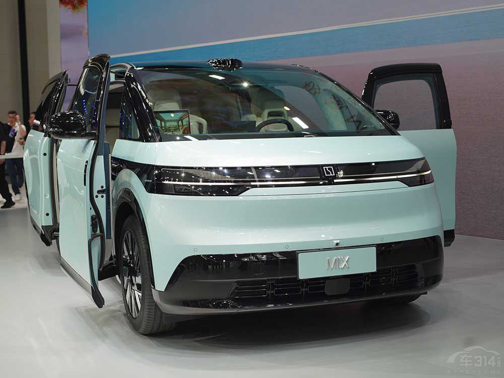 MPV��SUV�䌍���m�ϼ������؄e���@3��