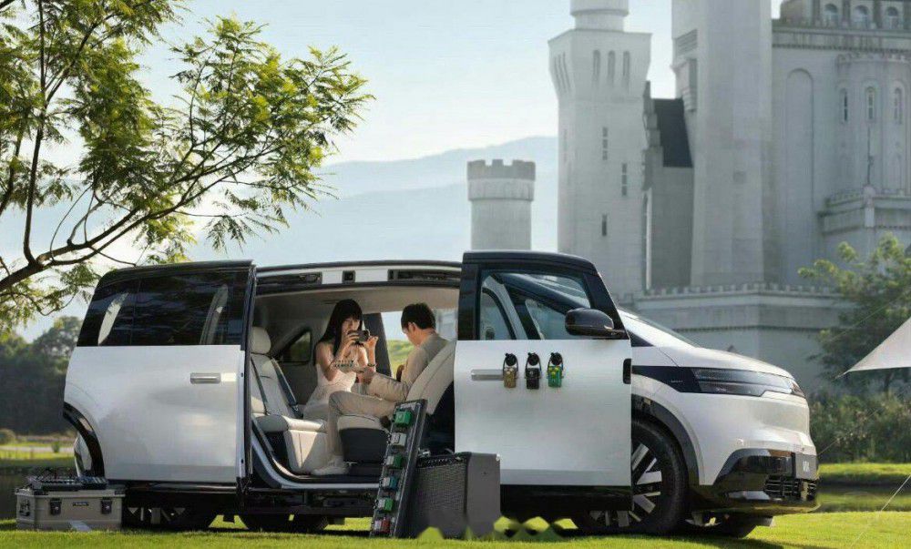 ��������30�fԪ��(n��i)�������I���Ă�(g��)����܇��