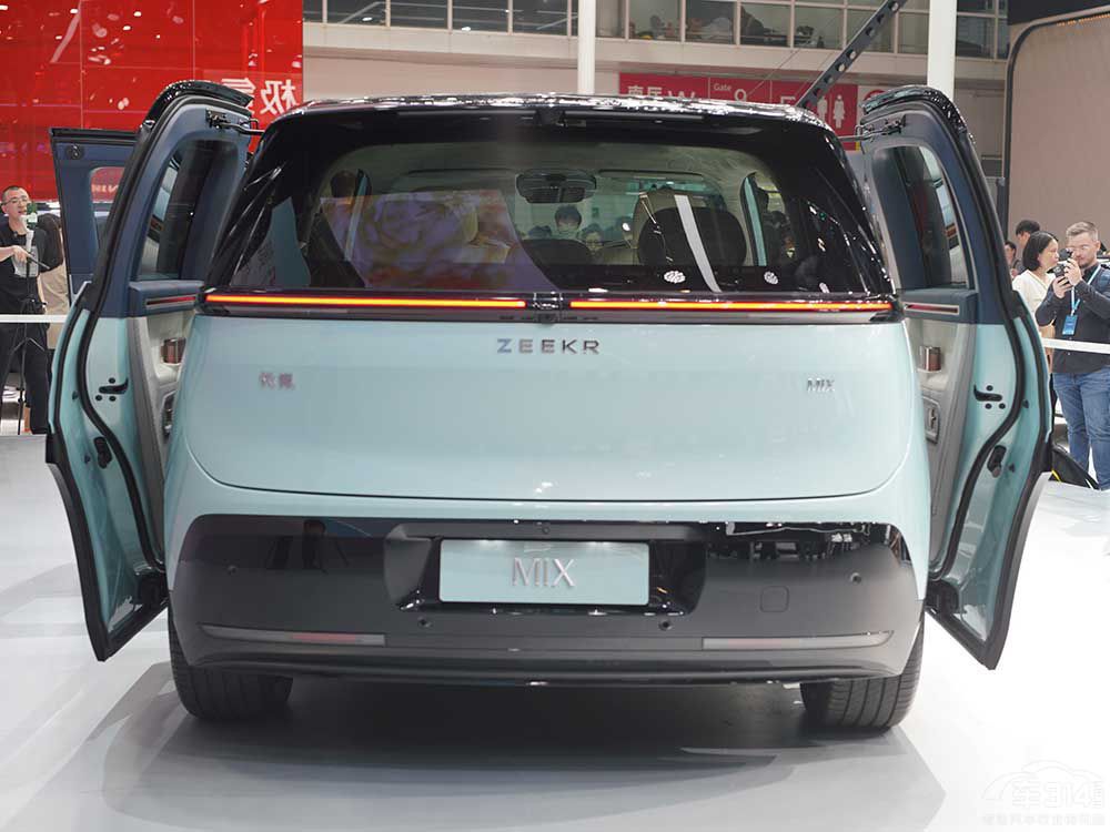 MPV��SUV�䌍���m�ϼ������؄e���@3��