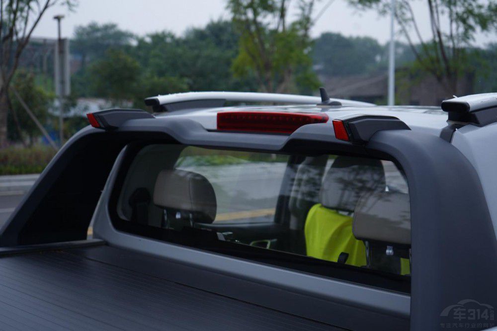 Ƥ��Ҳ���Ժ����L �L���C�ֺ��m��Ů����