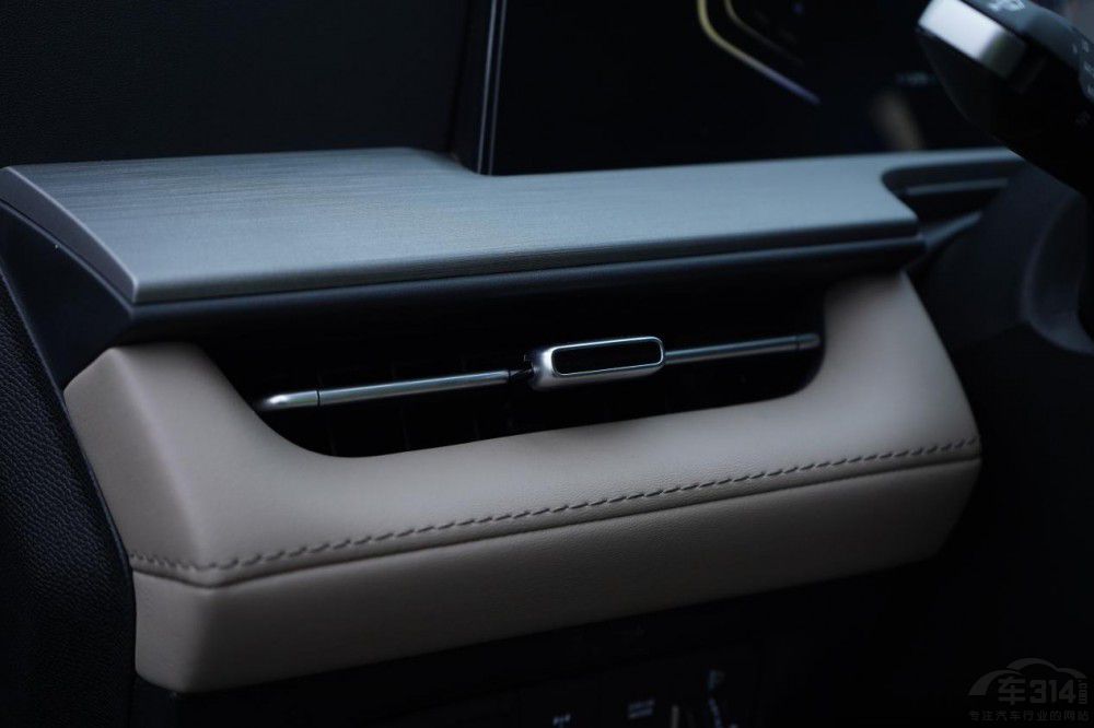 Ƥ��Ҳ���@ô��(w��n) �L���C���{�����m�Կ䏈