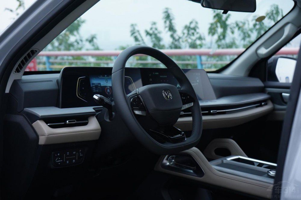 ���I�v����ԴƤ�� ���]���˽����L���C��