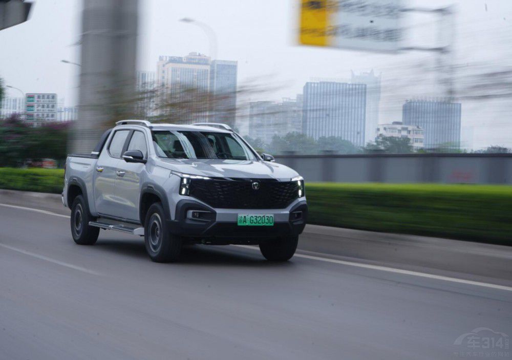 ��������ʽƤ������������Ј��Ĵ�څ����