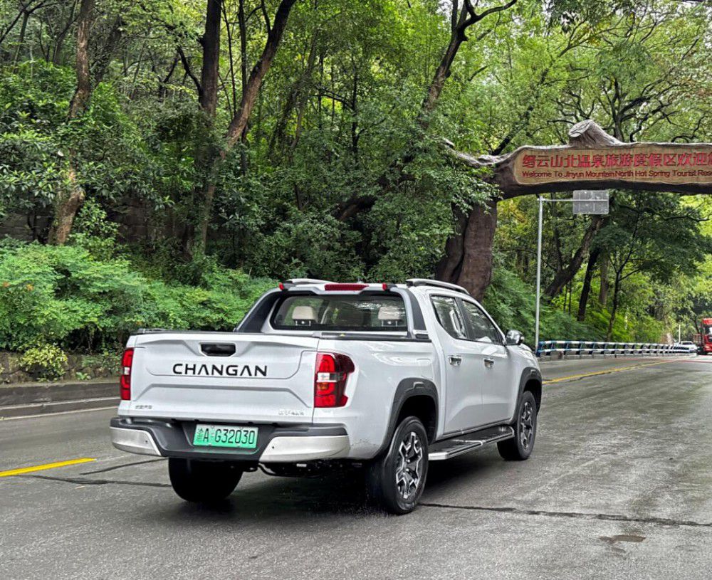 ��������ʽƤ������������Ј��Ĵ�څ����