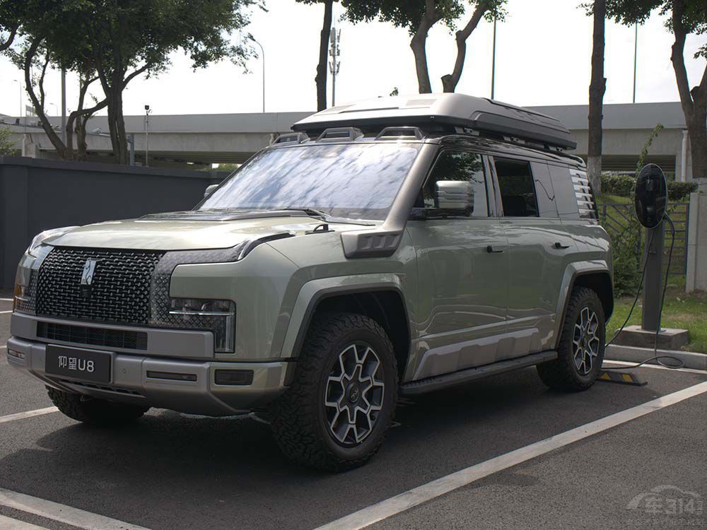 ��ȸߟ�Ⱥ�܇�P�c(di��n)������M9��Ȼ�����ۣ�