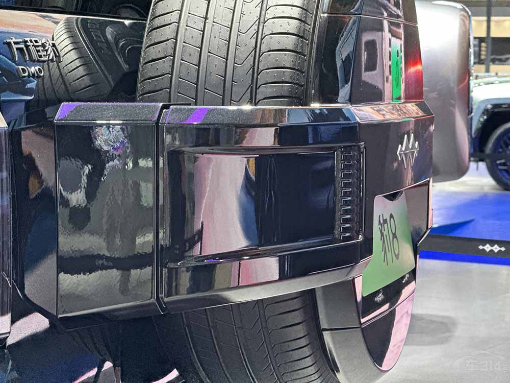 30�f(w��n)��(j��)���AӲ��ԽҰ ����Щ�컨�弉(j��)܇(ch��)��