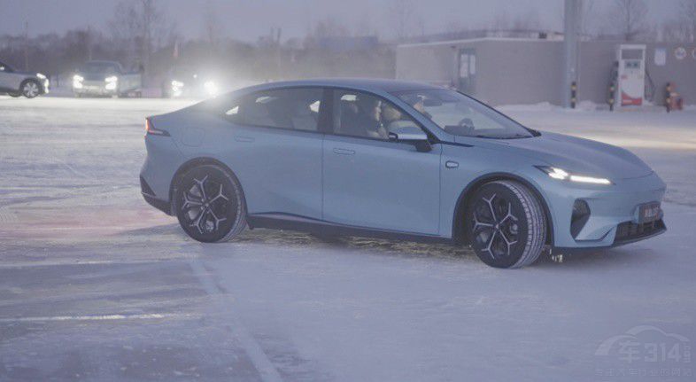 ��܇���(zh��n)��(w��n)�����{L07�������ͣ܇���]�Y