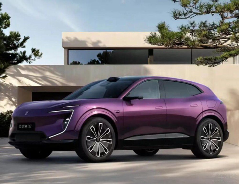 �͵ø��e�˲�һ�� ���БB(t��i)�ȡ���SUV��ô�x��