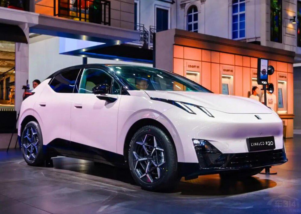 ���I(m��i)����С�ɵ�ͨ��SUV���Ď׿��ֵ��