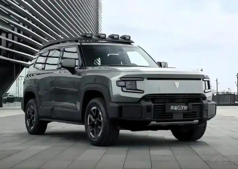 20�f�����_�ؼҵĳ����˚��Ӳ��ԽҰSUV