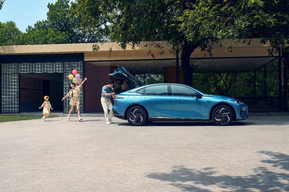 ���{L07 ����������20�fԪ����ě]������