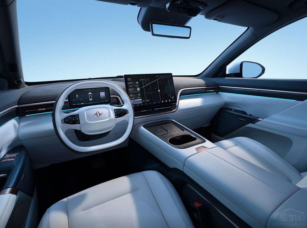 30�f�A�� �����@�׿����µġ����󱭡�SUV