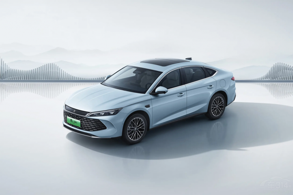 新車(chē)太給力 10萬(wàn)級(jí)就能享滿格智能化體驗(yàn) 新車(chē)太給力 10萬(wàn)級(jí)就能享滿格智能化體驗(yàn)