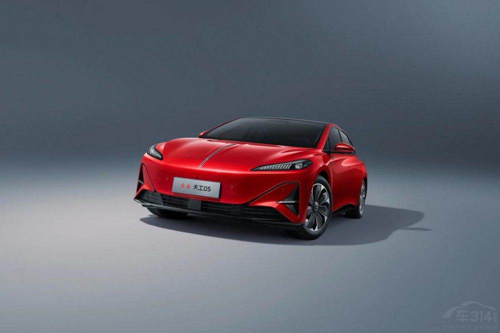 手持15萬(wàn)買新車 就看這三款“六邊形戰(zhàn)士“ 手持15萬(wàn)買新車 就看這三款“六邊形戰(zhàn)士“