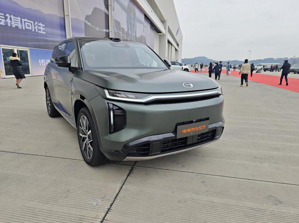 һ�����˚�SUV����ɶ������Ԓ���u(p��ng)����