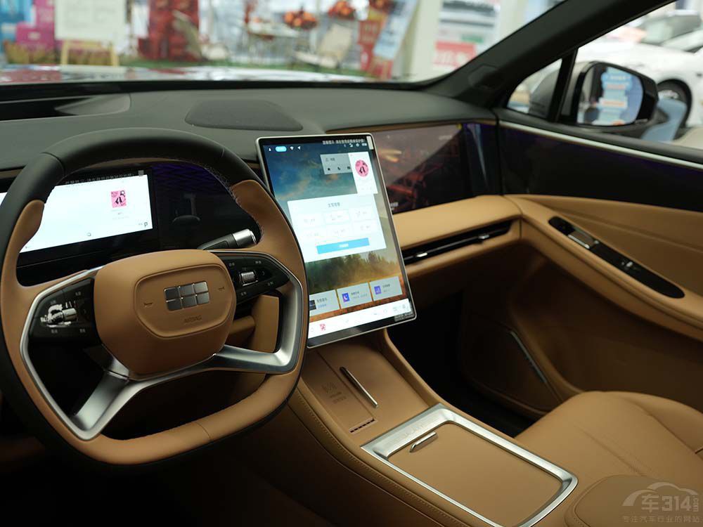 һ�����˚�SUV����ɶ������Ԓ���u(p��ng)����