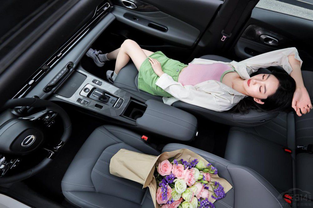 ���p�˵ĵ�һ�_Ʒ�|(zh��)����܇�����Ӱ��R��