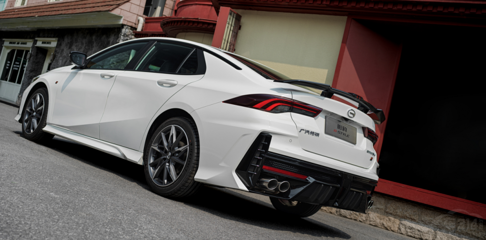 Ӱ���{�θҴ��8.3�fһ�ڃr�@��������