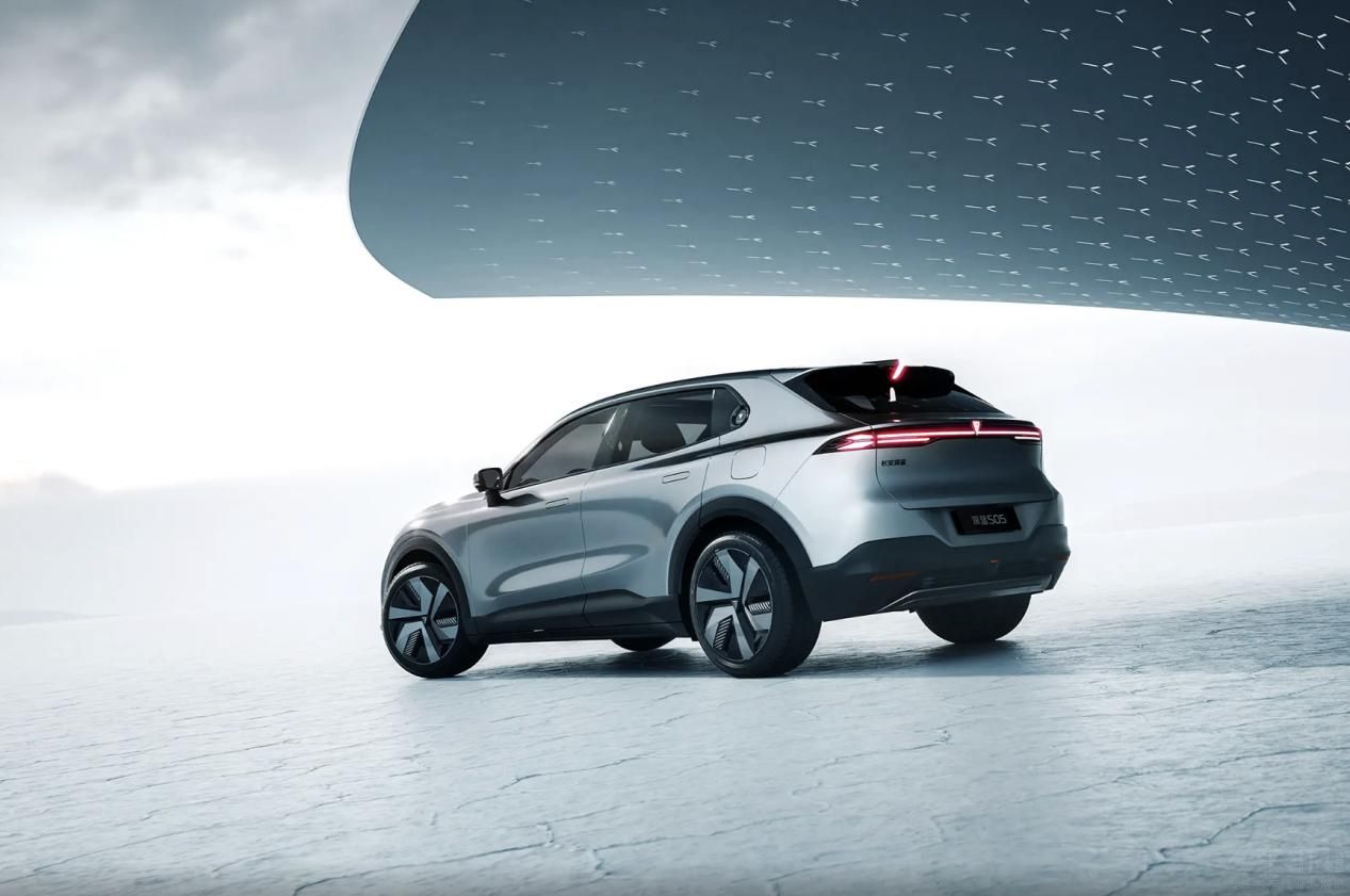 ���{(l��n)S05��ʲô�ȱȁ���ԪPLUS��ֵ������