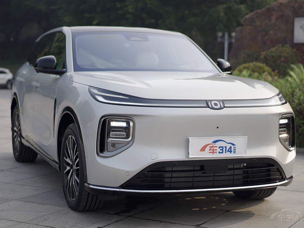 �A(y��)��30�f(w��n)Ԫ��(n��i)������������SUV����Щ���]