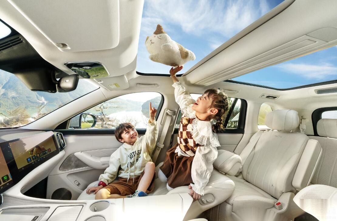 �A(y��)��30�f(w��n)Ԫ��(n��i)������������SUV����Щ���]