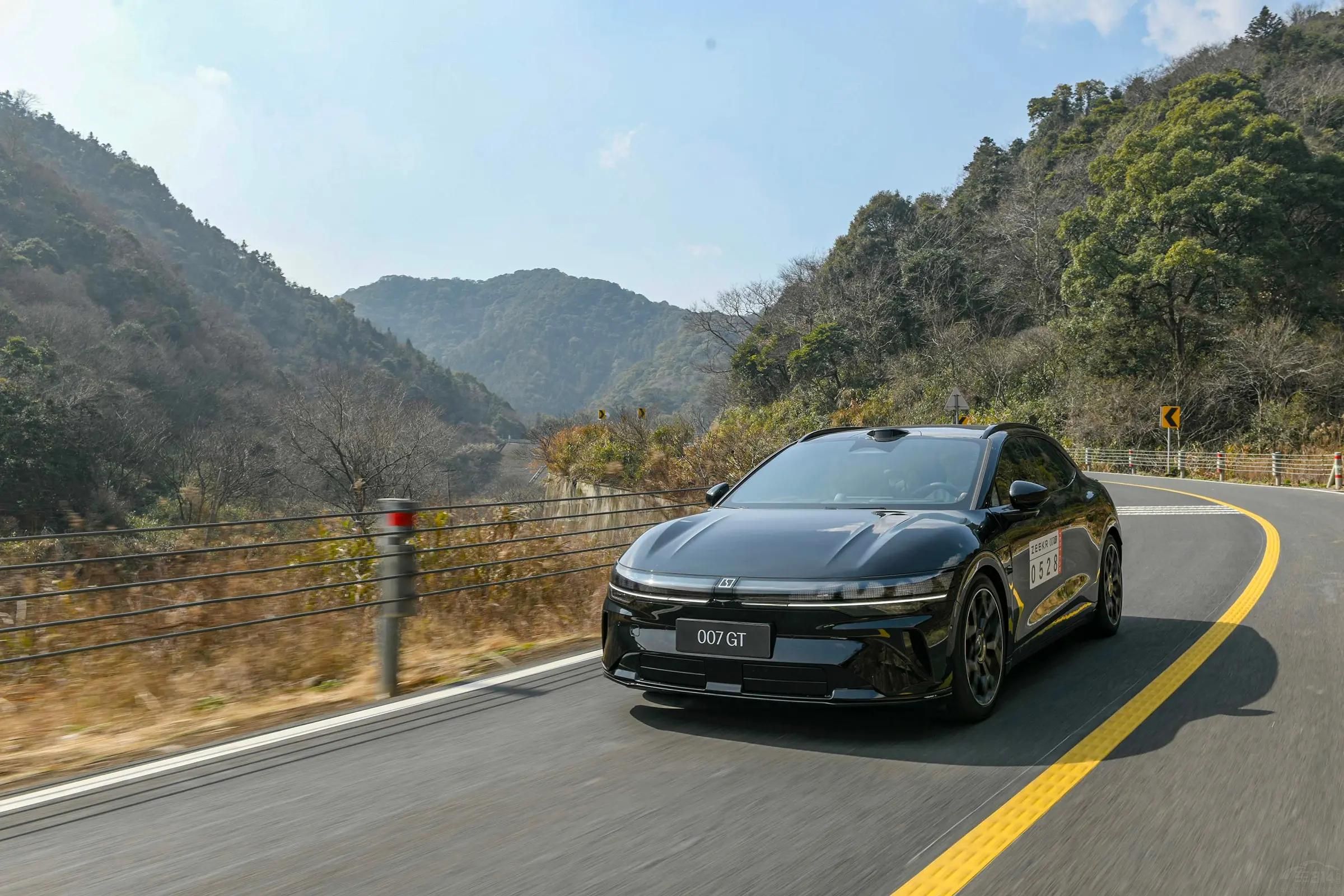 ���Q���O�007GT��С��SU7�l��ֵ�Û_��