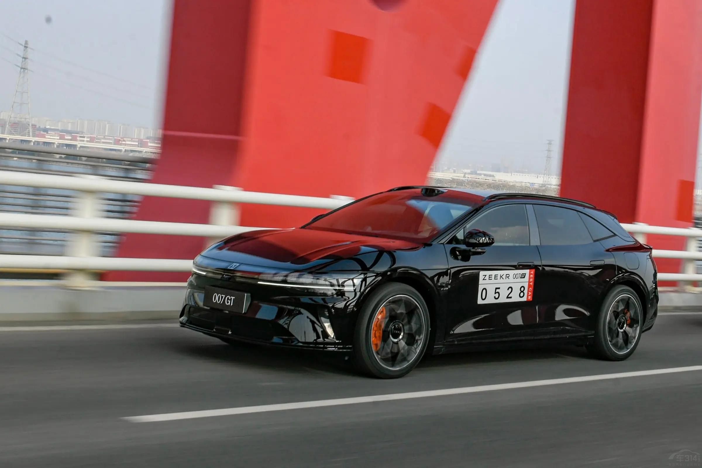 ���Q���O�007GT��С��SU7�l��ֵ�Û_��