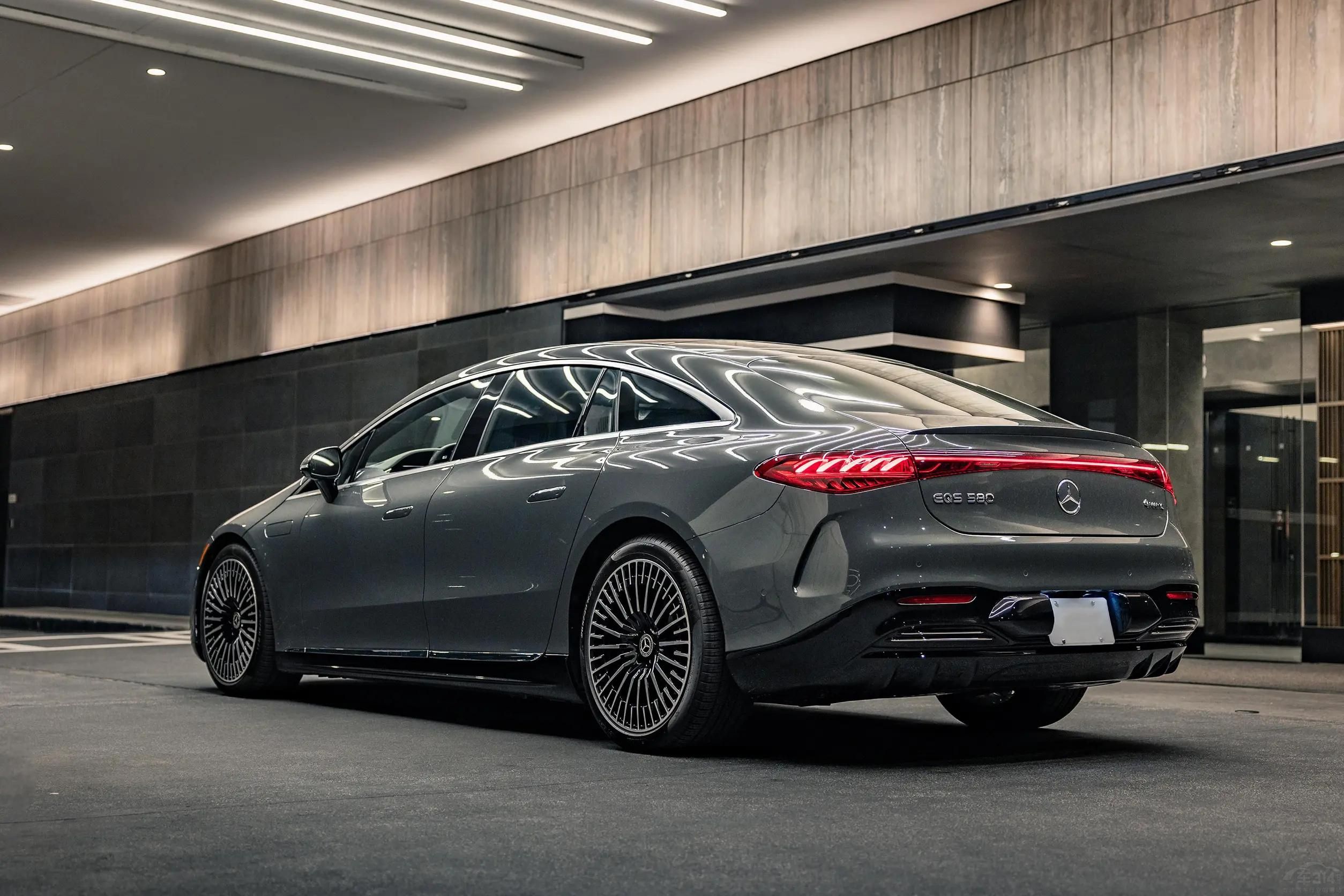 尊界S800和奔馳EQS的“面子與里子”之戰(zhàn) 尊界S800和奔馳EQS的“面子與里子”之戰(zhàn)