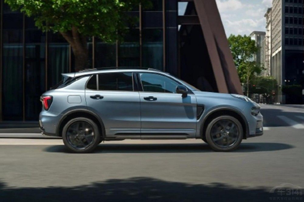 �I��01���°� ��15�f��SUV�Ј��Ĕ�����