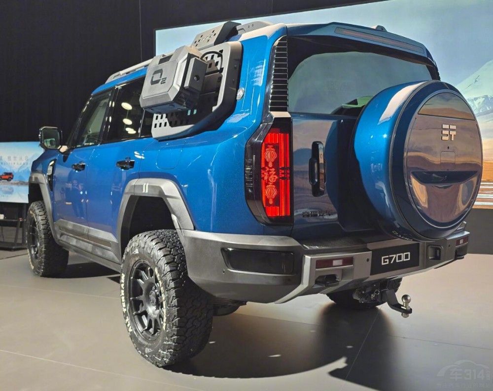 ���F�Mֹ���f���ɶ�܇չ4���ذ�����SUV