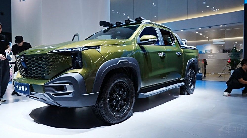 �ɶ�܇չ���͵�ԽҰ������Ӳ�h���ñ؂���