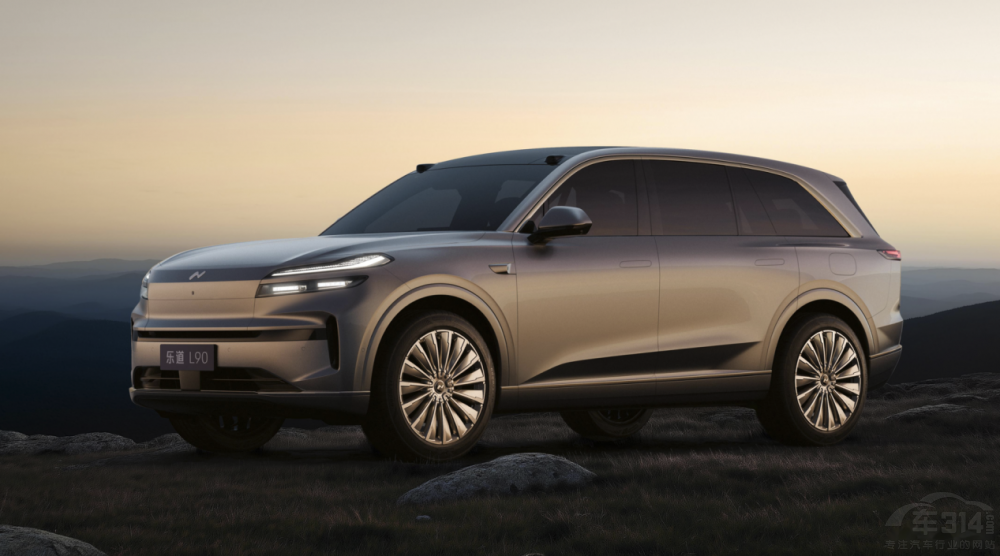 8�´�ϴ�� ε��(l��i)С�iС�ס����w���w��ӭ��׃��