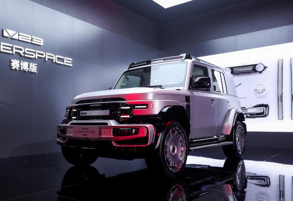 9���������µ�SUV�P�c���������I�Ŀ