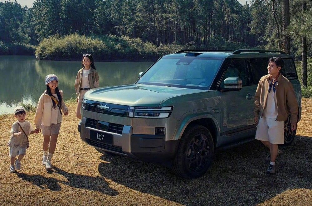 ���u9���ذ�SUV 15�f��130�f���o��������