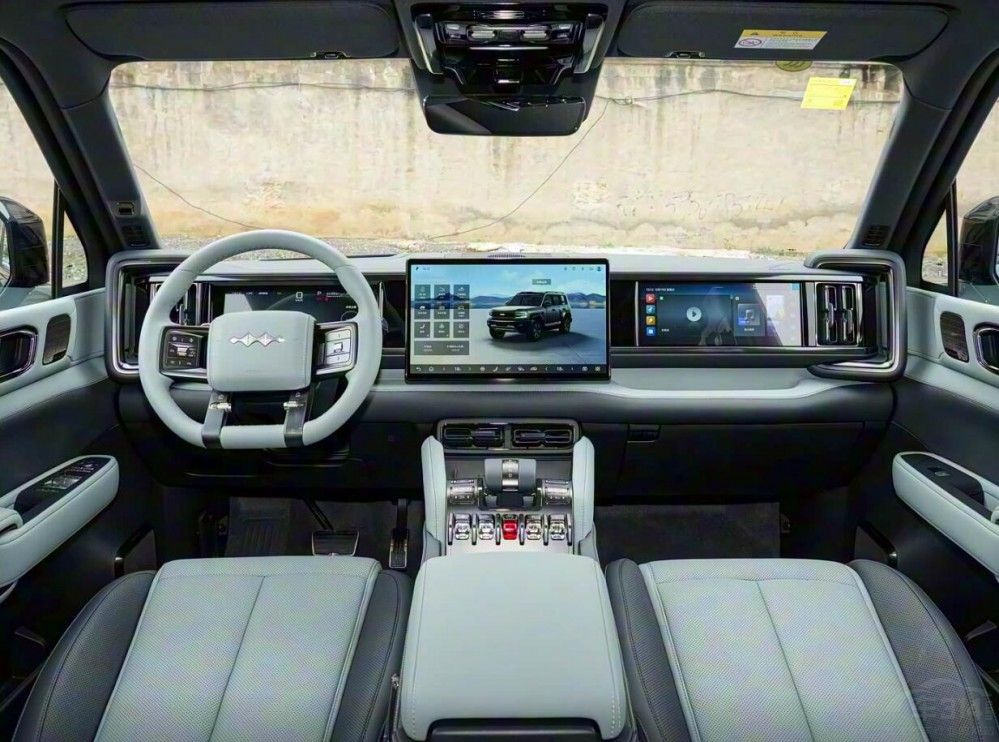 �����ٿ��l(w��i)ʿ�Ե���(gu��)�a(ch��n)ԽҰSUV��(sh��)�ݸ���(qi��ng)��