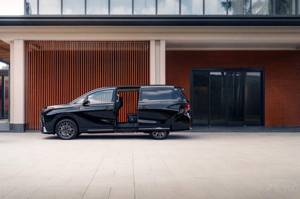 �������ǃ�(y��u)�c(di��n)���Ǻ�V9���ܼ���܇�r(ji��)ֵ��(bi��o)�U