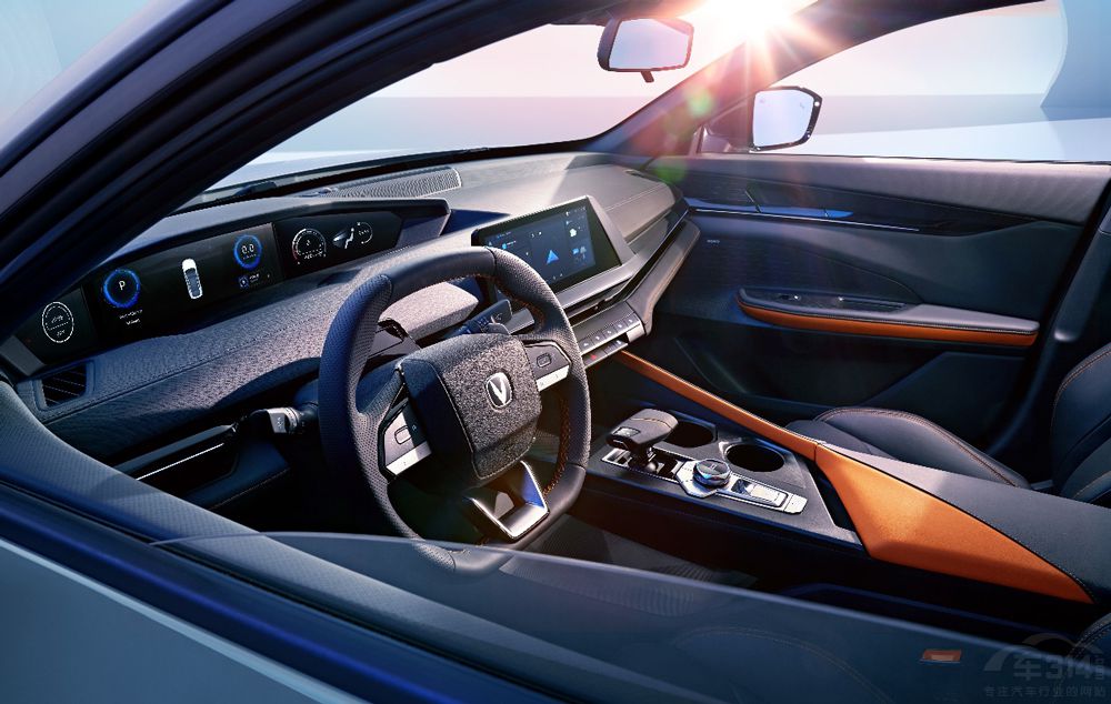 �����{����L��UNI-Vȫ��ԇ�{����ʽ�_��