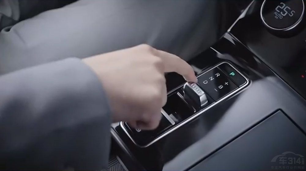 ��;�Ŵ������ٹ����ͺăH1L�����Y����